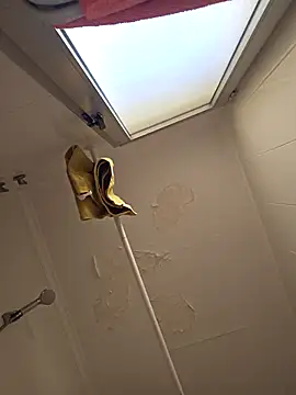 Snapshot of polla_calientes47 chatting on 09/12/25, 02:39 polla calientes47 online show from 09/12/25, 02:39