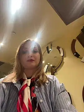 Snapshot of LadyTatiana_Madam chatting on 11/08/25, 06:18 LadyTatiana Madam online show from 11/08/25, 06:18