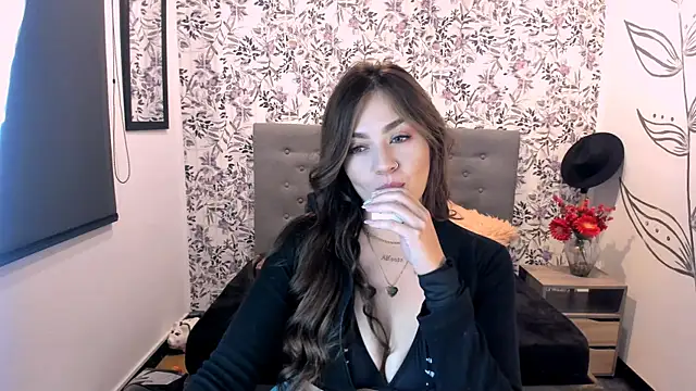 KataHot  online show from 12/29/24, 01:56