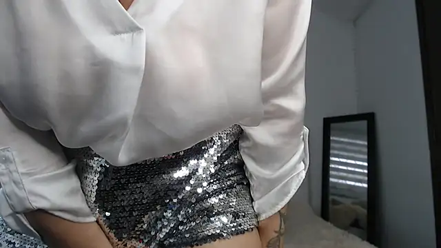 Ingridbergman online show from 02/24/25, 01:31