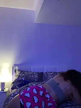 MelSaunders online show from 12/21/25, 04:41