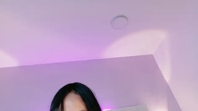 AbrilBrent online show from 10/02/25, 08:05