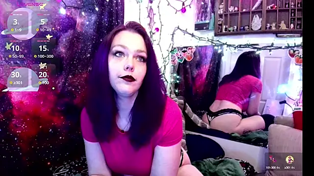 Snapshot of EverlyEster chatting on 02/08/25, 08:20 EverlyEster online show from 02/08/25, 08:20