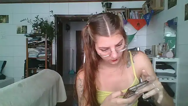 Snapshot of SweetyBabyDemon chatting on 01/17/26, 01:05 SweetyBabyDemon online show from 01/17/26, 01:05