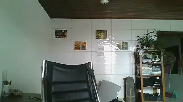 Snapshot of SweetyBabyDemon chatting on 02/16/26, 02:02 SweetyBabyDemon online show from 02/16/26, 02:02