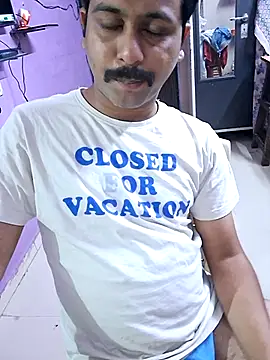 GlassBarge9 online show from 01/05/25, 05:20