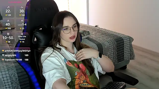 MCfly 11 online show from 02/09/25, 07:38