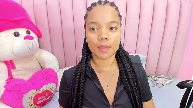 ISABELLA 020 online show from 04/10/26, 01:16