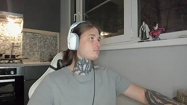  torfin  online show from 03/18/25, 08:04