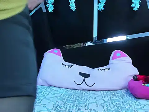 Snapshot of calipso_swet chatting on 09/20/25, 08:54 calipso swet online show from 09/20/25, 08:54