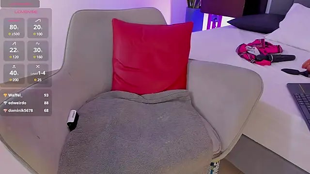 coralsmith11 online show from 03/02/25, 11:42