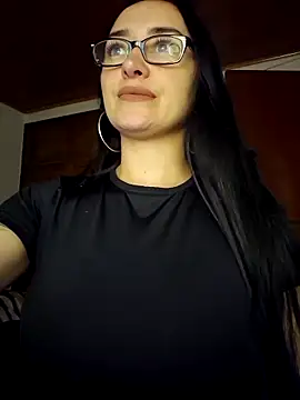 preetypeach online show from 01/18/26, 02:48