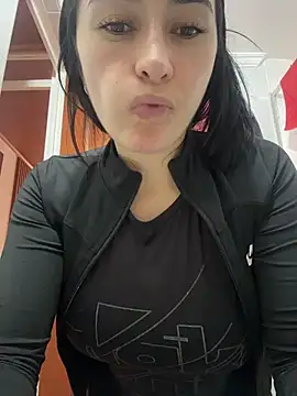 preetypeach online show from 02/05/26, 09:08