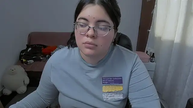 Aria Fullbuster online show from 11/22/25, 08:30