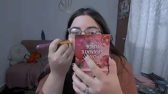 Aria Fullbuster online show from 12/17/25, 08:26