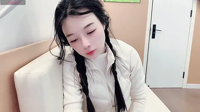 AKiKi711 online show from 02/15/26, 04:20