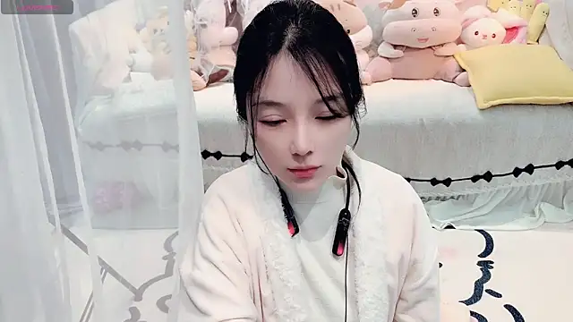 AKiKi711 online show from 03/22/26, 03:04