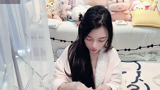 AKiKi711 online show from 03/25/26, 05:02