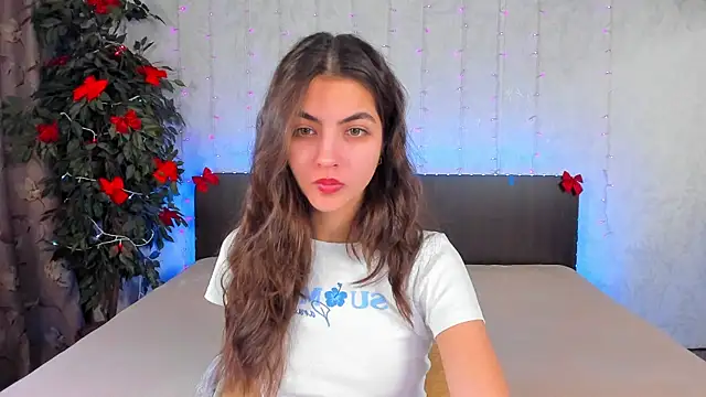 Milana Crystal  online show from 01/24/25, 08:13