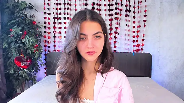 Milana Crystal  online show from 02/07/25, 08:22