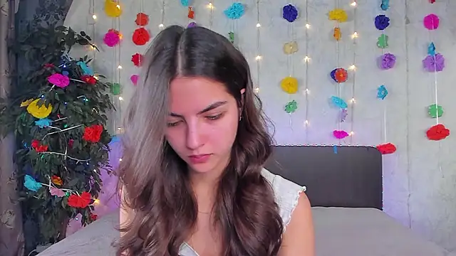 Milana Crystal  online show from 03/30/26, 07:20