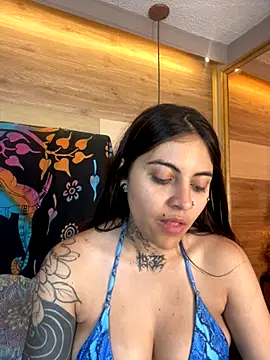 Cori Paige online show from 10/04/25, 12:52