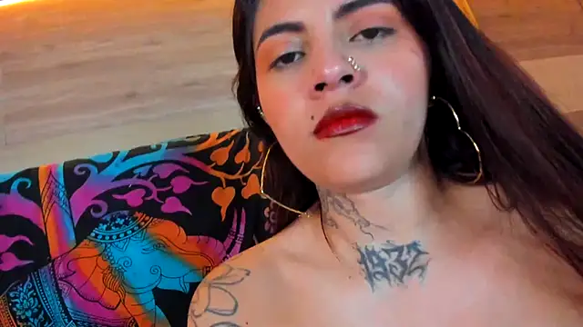 Cori Paige online show from 11/19/25, 04:01