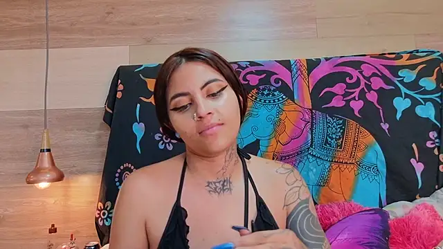 Cori Paige online show from 12/22/25, 11:13