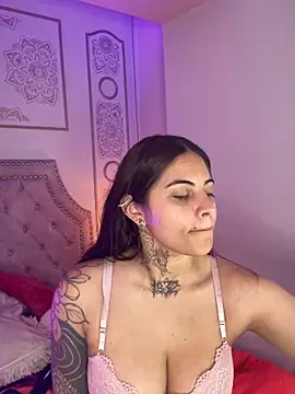 Cori Paige online show from 02/13/26, 04:30