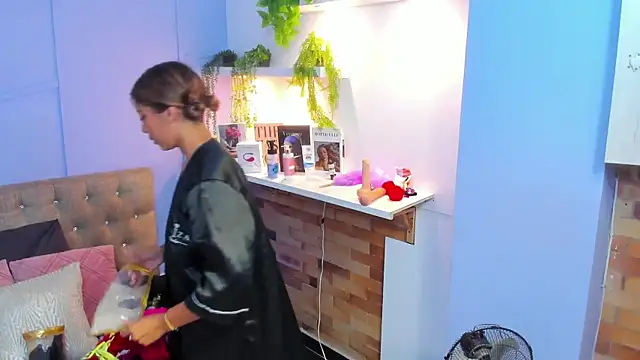 Georgina-coule online show from 01/09/25, 06:15