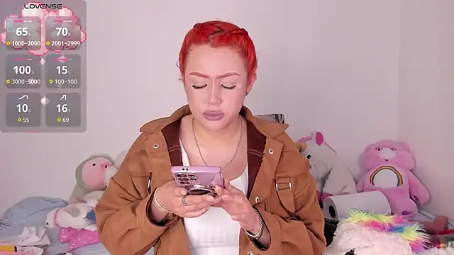 Yuna Hot online show from 10/22/25, 05:30