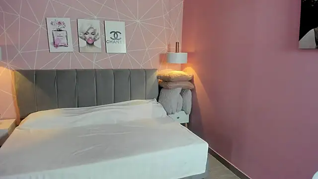 zara  sweet online show from 10/24/25, 01:29