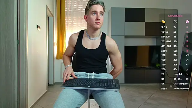 ChristianLevine  online show from 09/30/25, 02:44