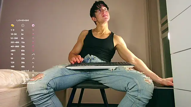 ChristianLevine  online show from 12/16/25, 05:23