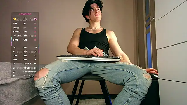 Snapshot of ChristianLevine_ chatting on 02/01/26, 08:07 ChristianLevine online show from 02/01/26, 08:07