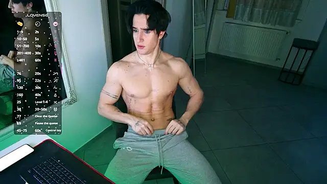 Snapshot of ChristianLevine_ chatting on 02/12/26, 06:14 ChristianLevine online show from 02/12/26, 06:14