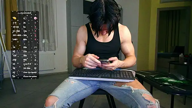 Snapshot of ChristianLevine_ chatting on 02/23/26, 05:27 ChristianLevine online show from 02/23/26, 05:27