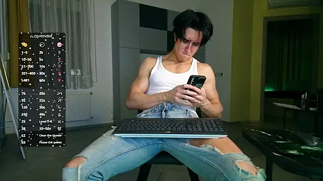 Snapshot of ChristianLevine_ chatting on 02/25/26, 04:55 ChristianLevine online show from 02/25/26, 04:55