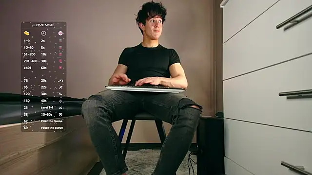 ChristianLevine  online show from 03/22/26, 09:13