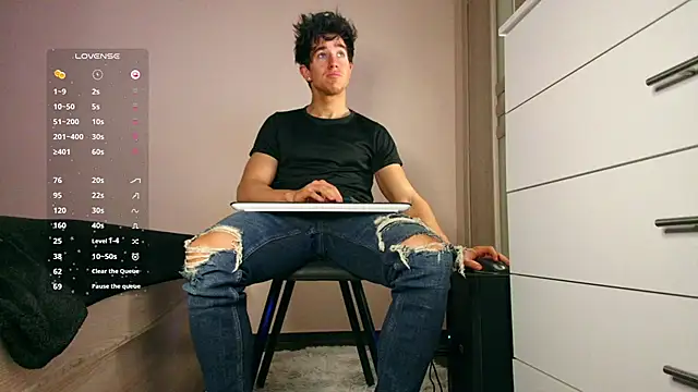 ChristianLevine  online show from 03/28/26, 09:42