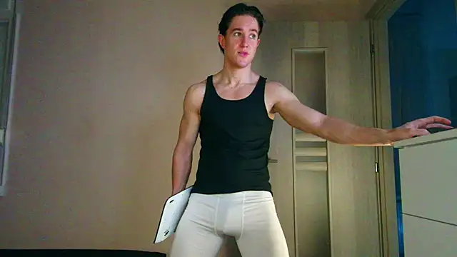 ChristianLevine  online show from 07/12/26, 07:38