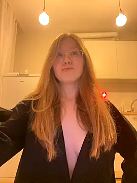 Eva Weyne online show from 12/03/24, 07:22