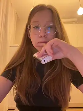 Eva Weyne online show from 12/05/24, 03:50