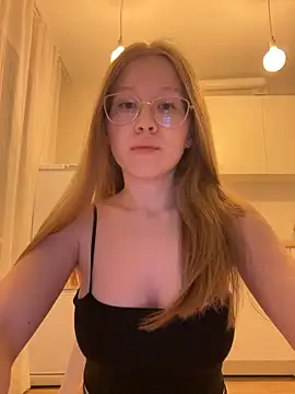 Eva Weyne online show from 10/07/25, 08:06