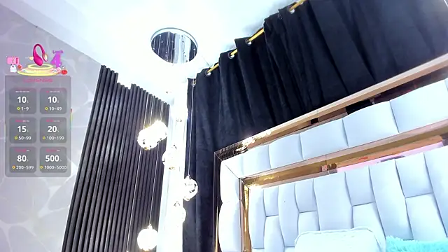 SarayRoyse online show from 10/15/25, 07:36