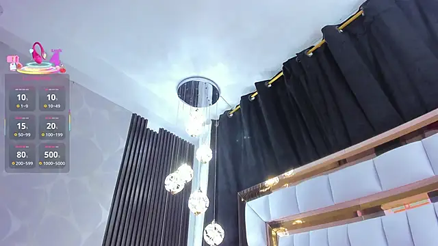 SarayRoyse online show from 12/17/25, 07:20