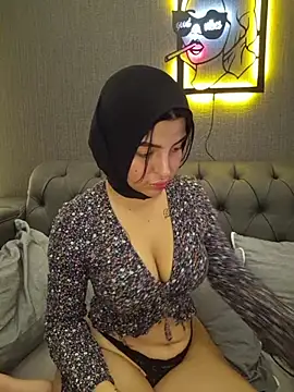 Esmertarcinim online show from 12/19/25, 02:13