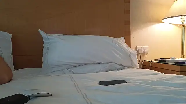 Mr-and-Mrs-Smith online show from 12/24/24, 10:11