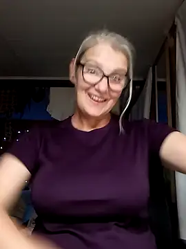 irinamaux online show from 09/09/25, 02:55