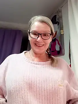 irinamaux online show from 02/25/26, 06:23